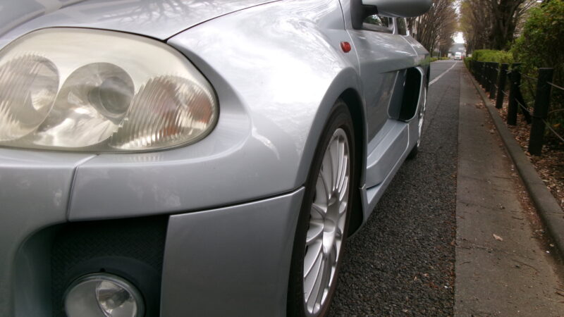 ルノールーテシアV6スポール　正規ディーラー車